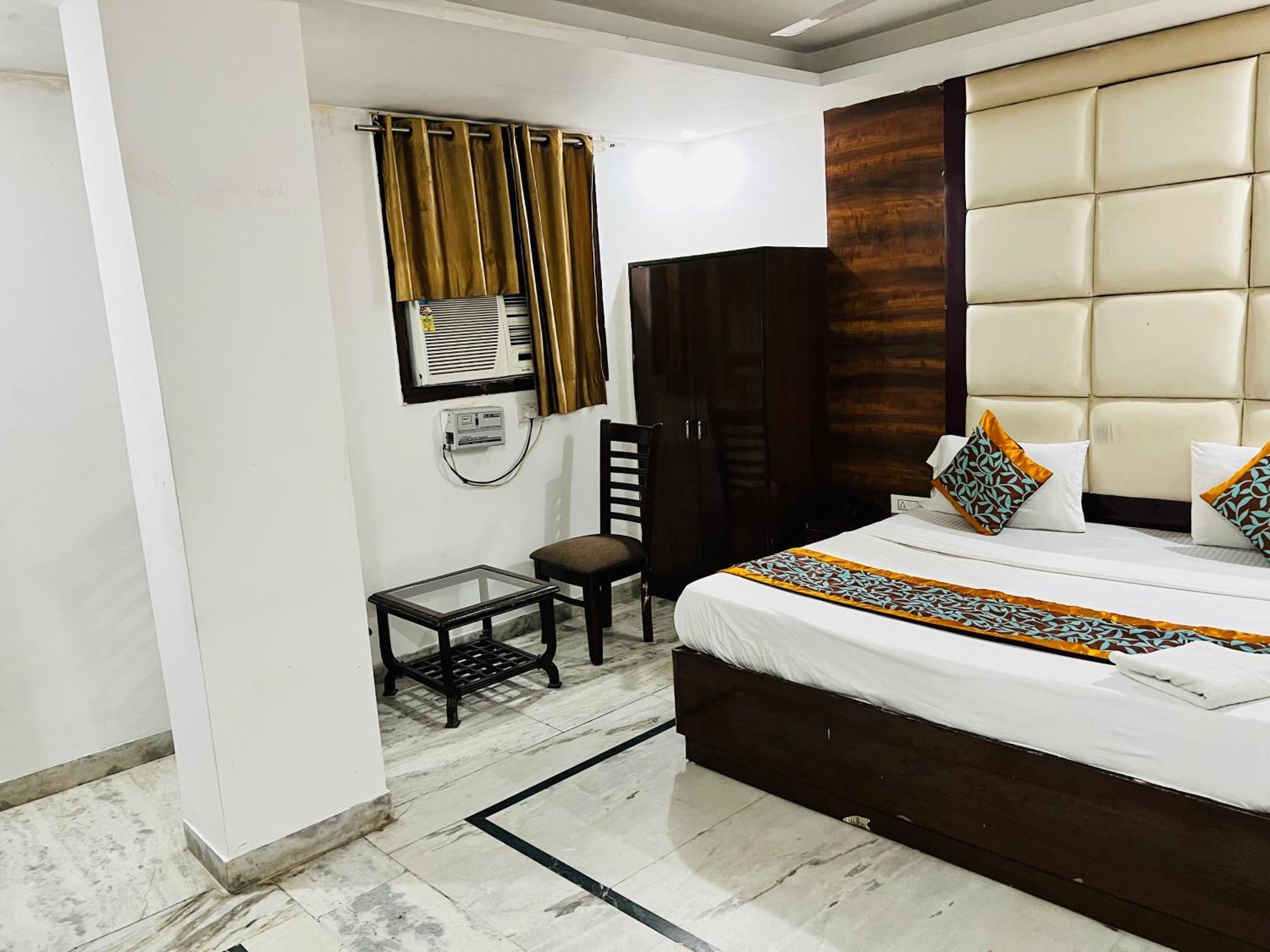 Hotel Marina Near Igi Airport Delhi New Delhi Eksteriør bilde