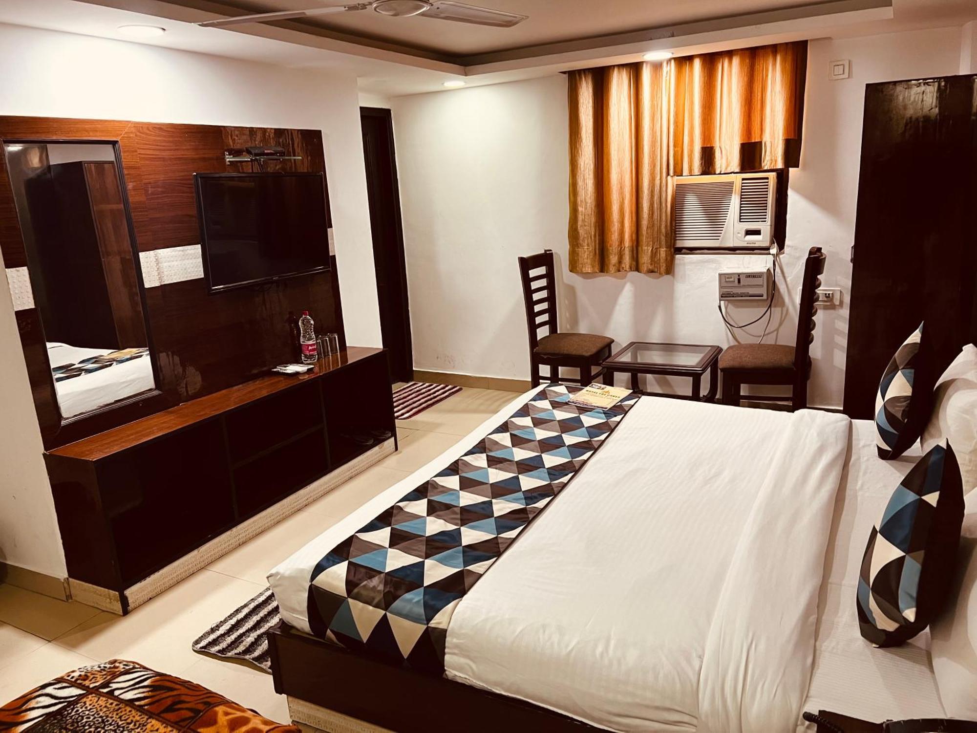 Hotel Marina Near Igi Airport Delhi New Delhi Eksteriør bilde
