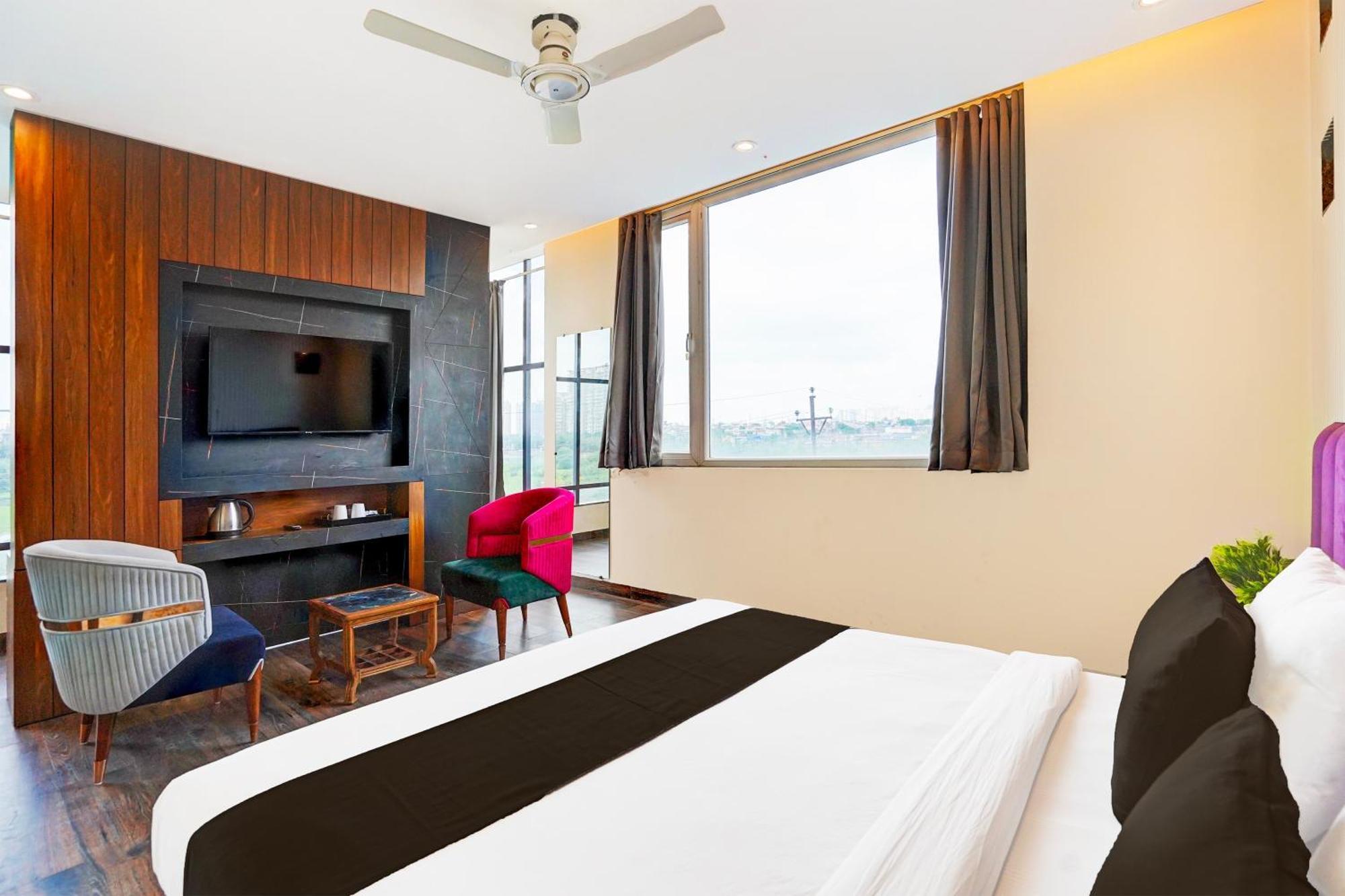 Hotel Marina Near Igi Airport Delhi New Delhi Eksteriør bilde